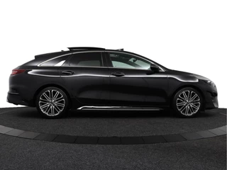 Kia ProCeed – thumbnail 10