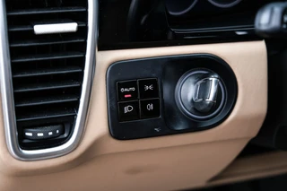 Porsche Cayenne – thumbnail 30