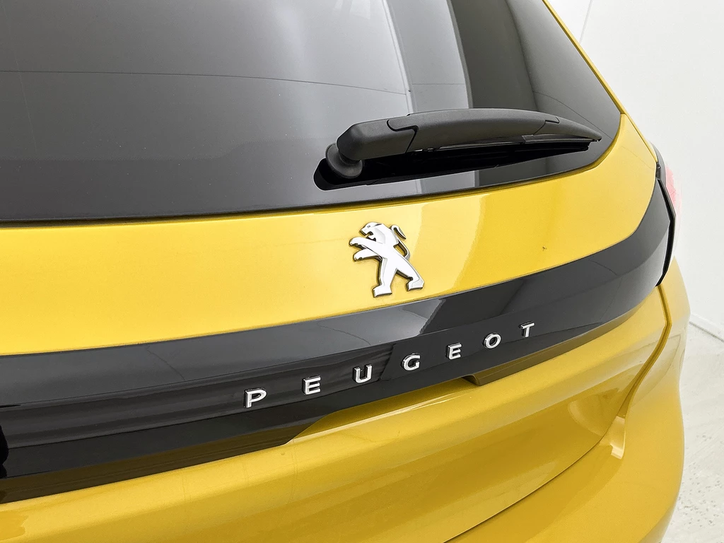 Peugeot 208 – foto 12