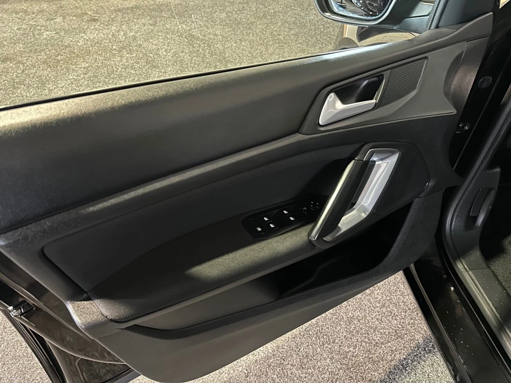 Peugeot 308 – foto 14