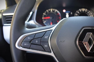 Renault Clio – thumbnail 22
