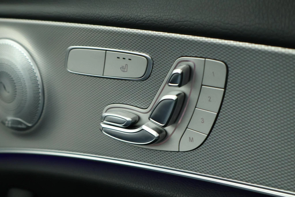 Mercedes-Benz E-Klasse – foto 12