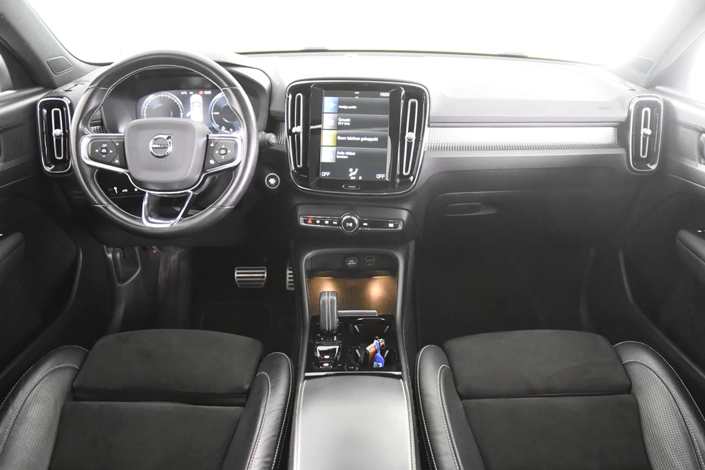 Volvo XC40 – foto 16