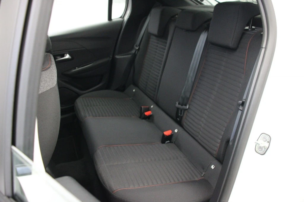 Peugeot 208 – foto 17