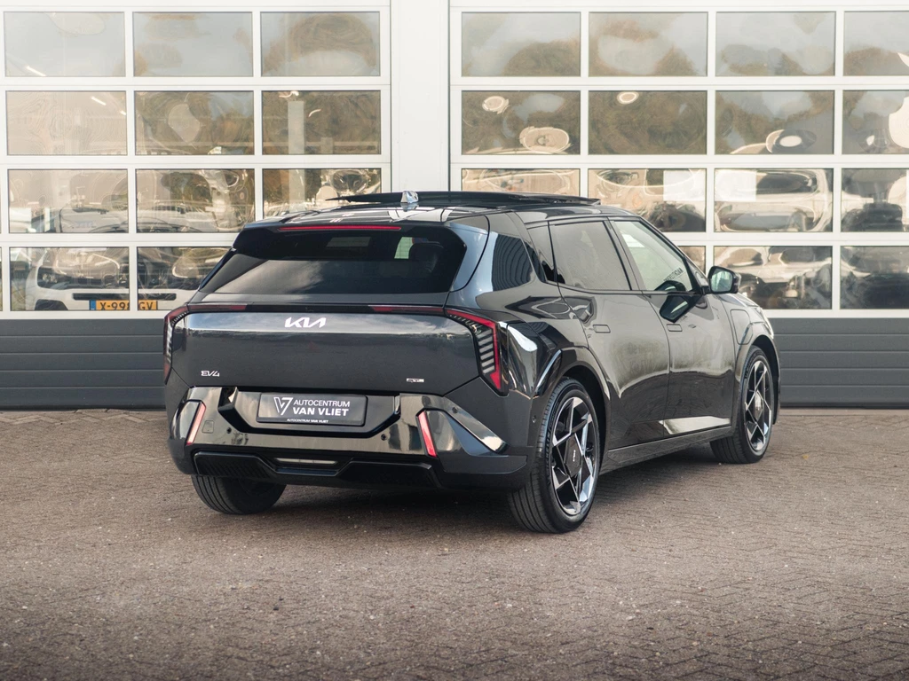 Kia EV4 – foto 8
