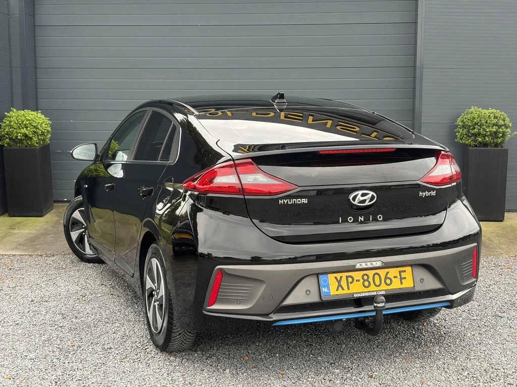 Hyundai IONIQ – foto 2