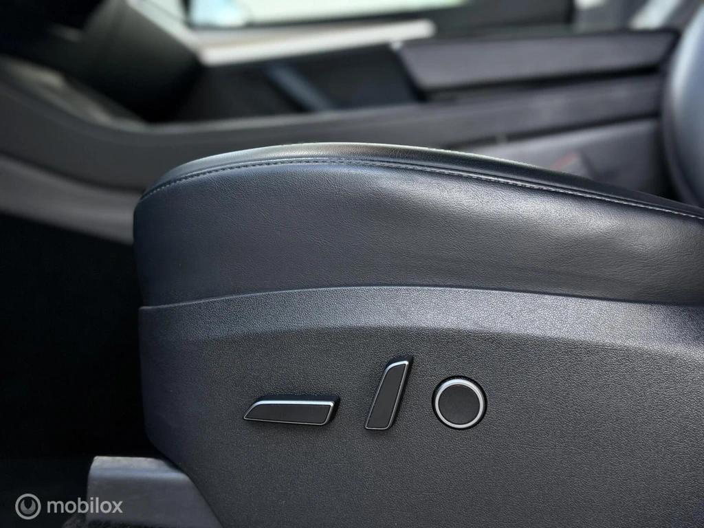 Tesla Model Y – foto 18
