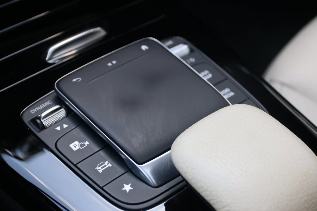 Mercedes-Benz CLA – foto 16