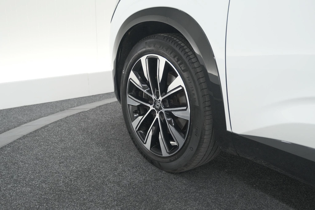 Renault Austral – foto 32
