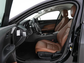 Jaguar XE – thumbnail 8