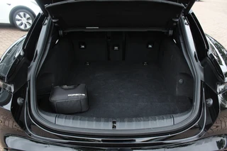 Porsche Taycan – thumbnail 17