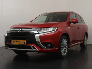 Mitsubishi Outlander – thumbnail 2