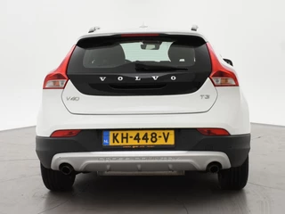 Volvo V40 – thumbnail 3