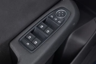 Mitsubishi Colt – thumbnail 18