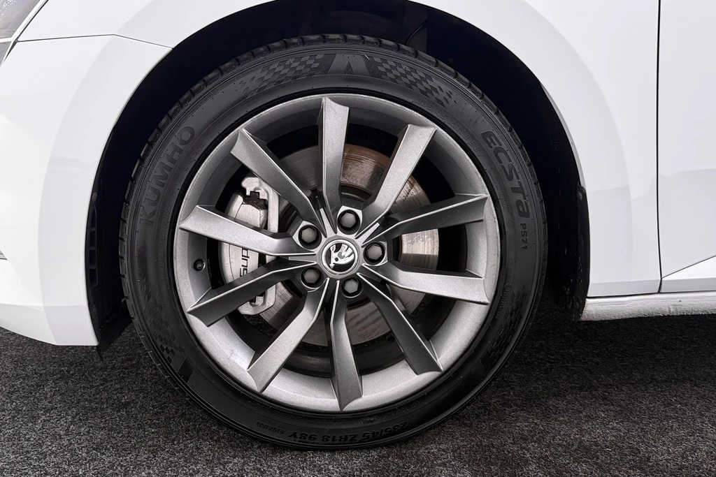 Škoda Superb – foto 52