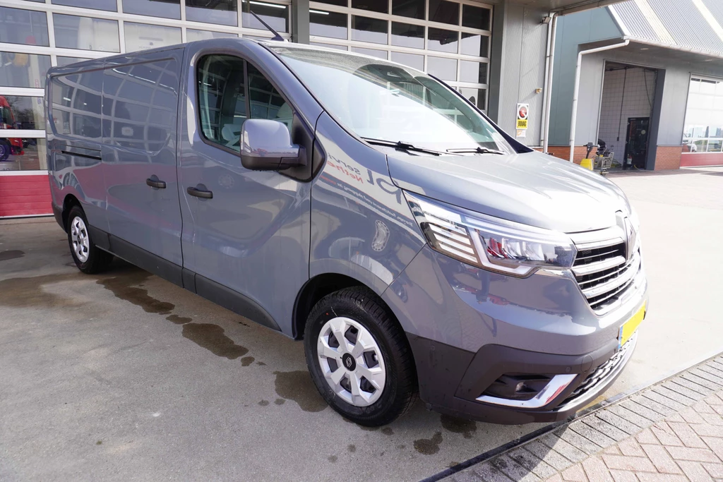 Renault Trafic – foto 10