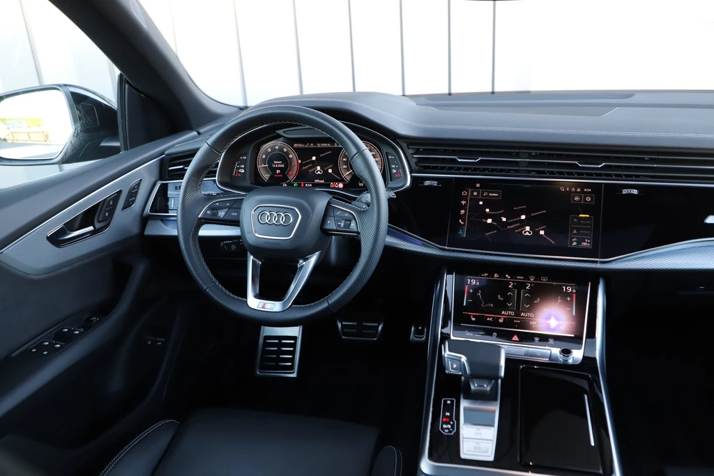 Audi Q8 – foto 24