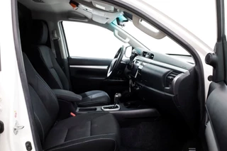 Toyota Hilux – thumbnail 9