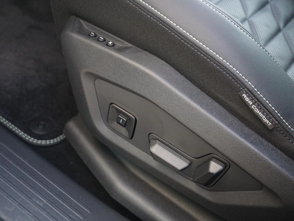 Peugeot e-5008 – foto 11