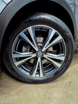 Nissan QASHQAI – thumbnail 18