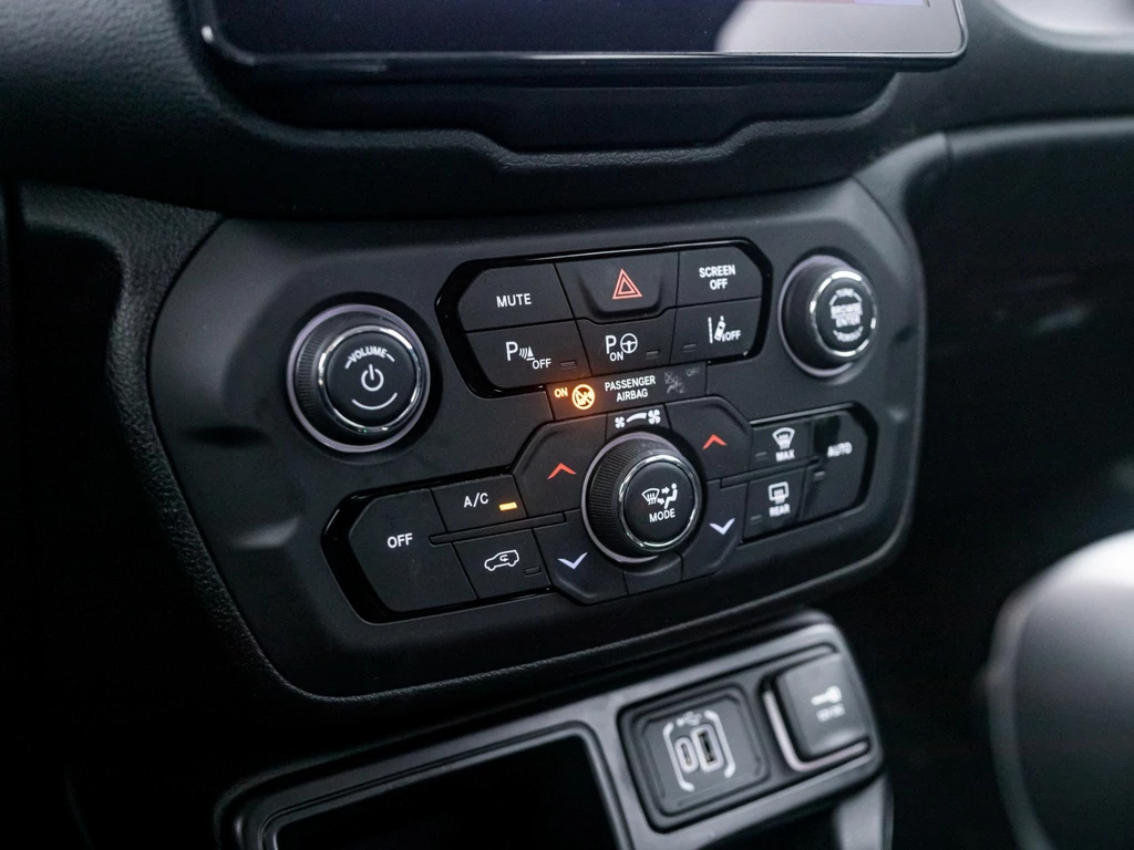 Jeep Renegade – foto 21