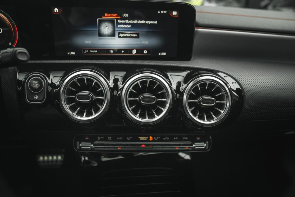Mercedes-Benz CLA – foto 22
