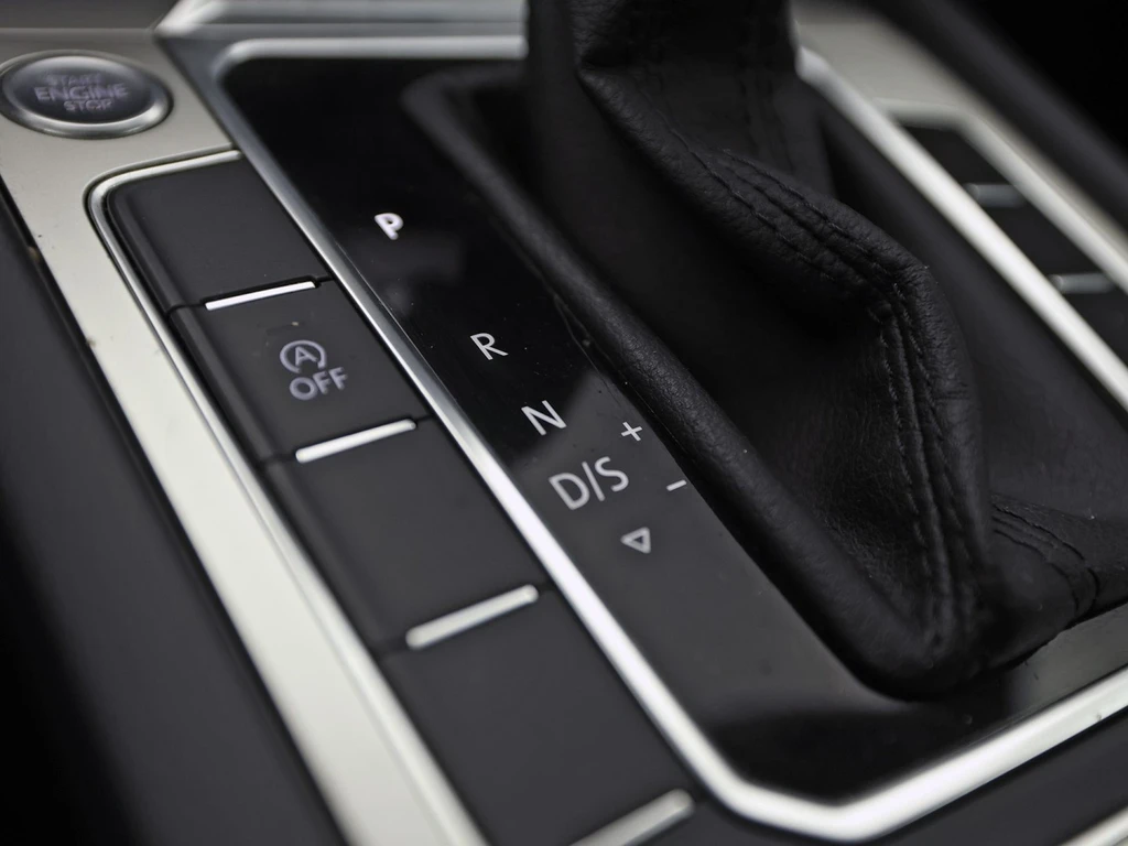 Volkswagen Passat – foto 32