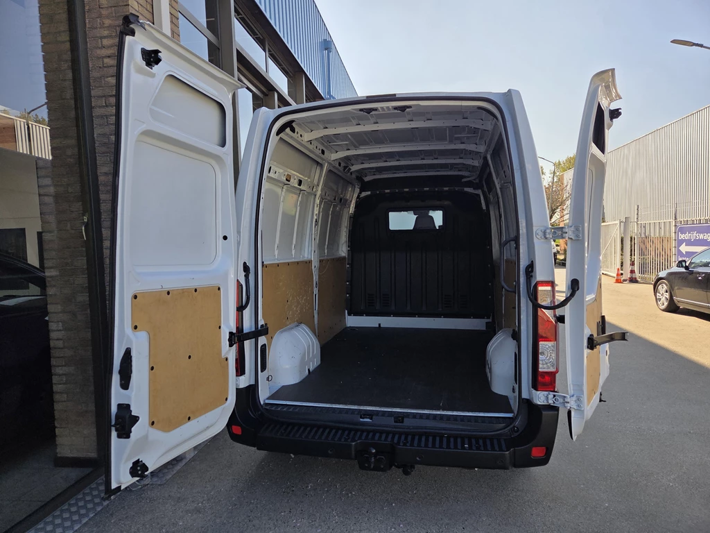 Nissan Interstar – foto 36