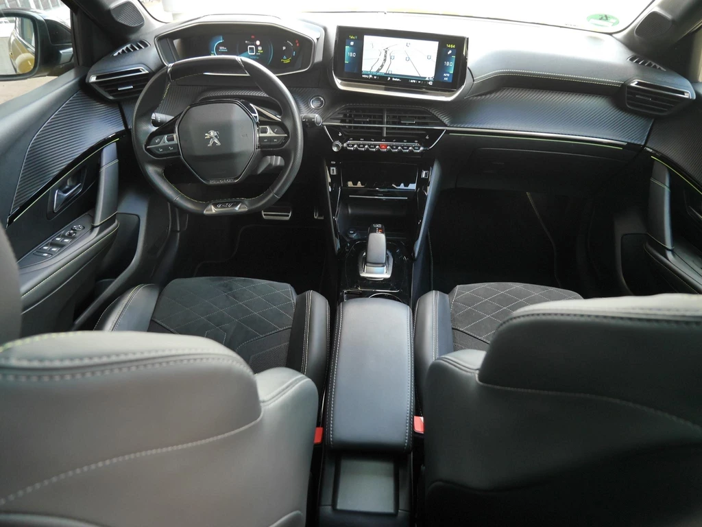 Peugeot e-208 – foto 7