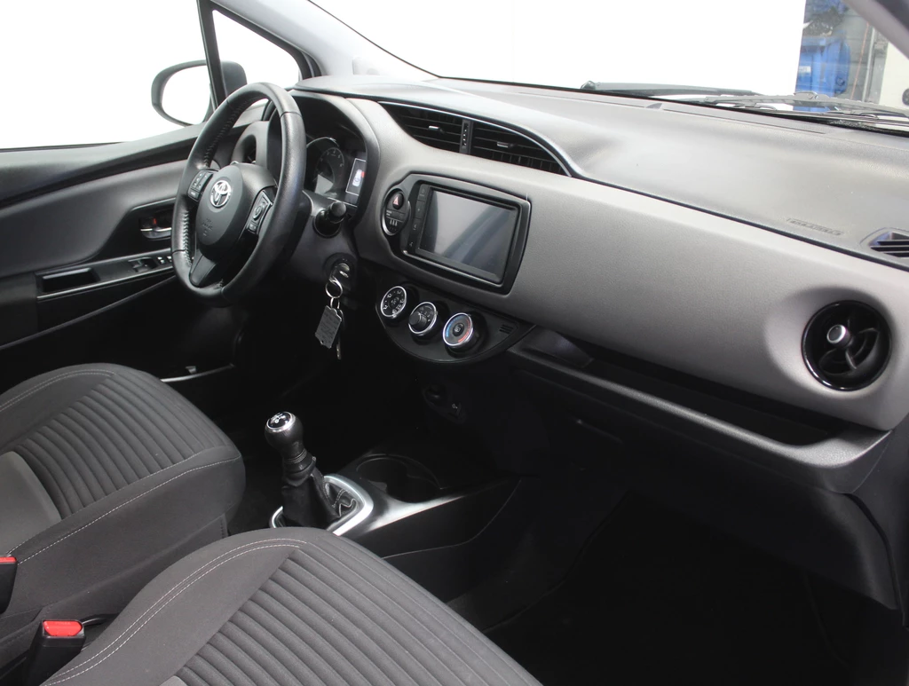 Toyota Yaris – foto 13