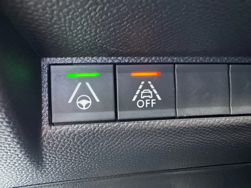 Peugeot 208 – foto 34