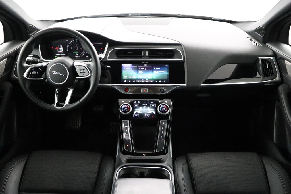 Jaguar I-PACE – foto 10