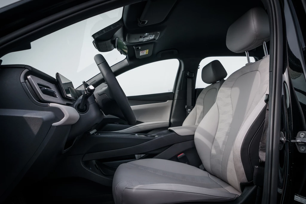 BYD SEAL – foto 63