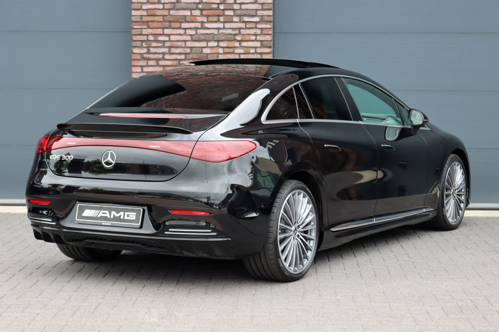 Mercedes-Benz EQE – foto 5