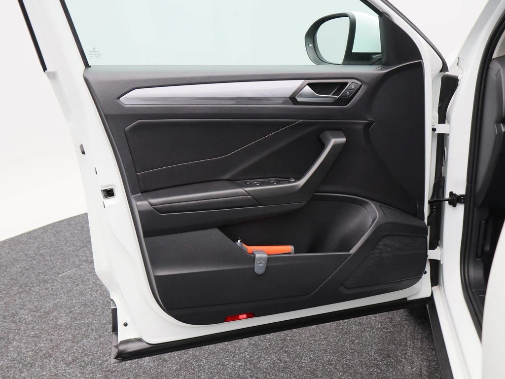 Volkswagen T-Roc – foto 17