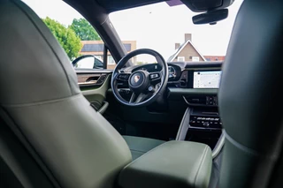 Porsche Macan – thumbnail 26
