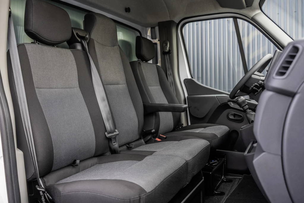 Nissan Interstar – foto 12