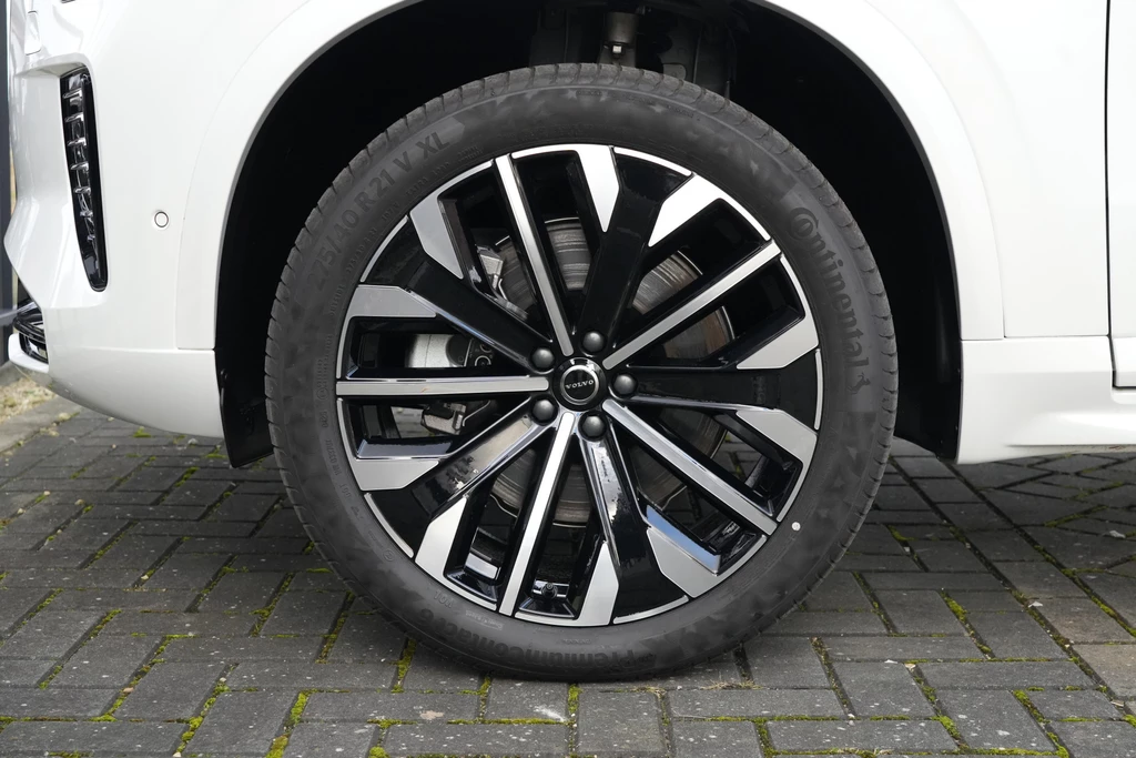 Volvo XC90 – foto 10