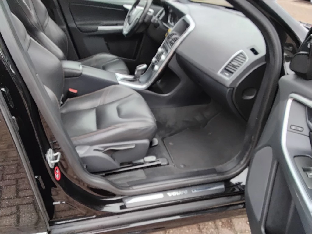 Volvo XC60 – foto 15