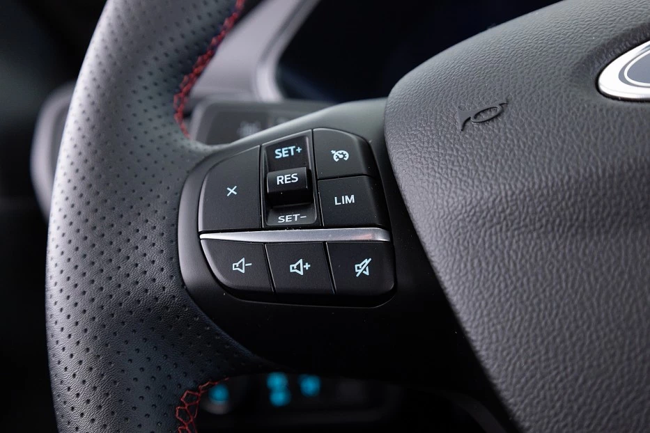 Ford Kuga – foto 23