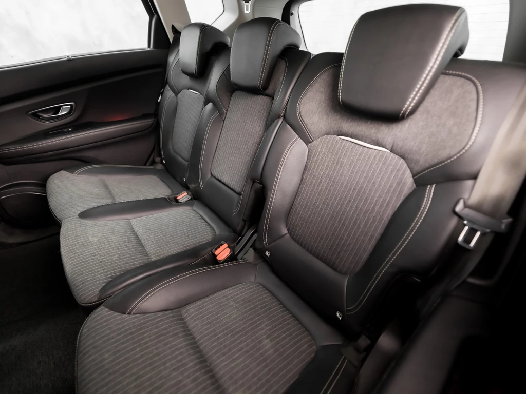 Renault Scénic – foto 17