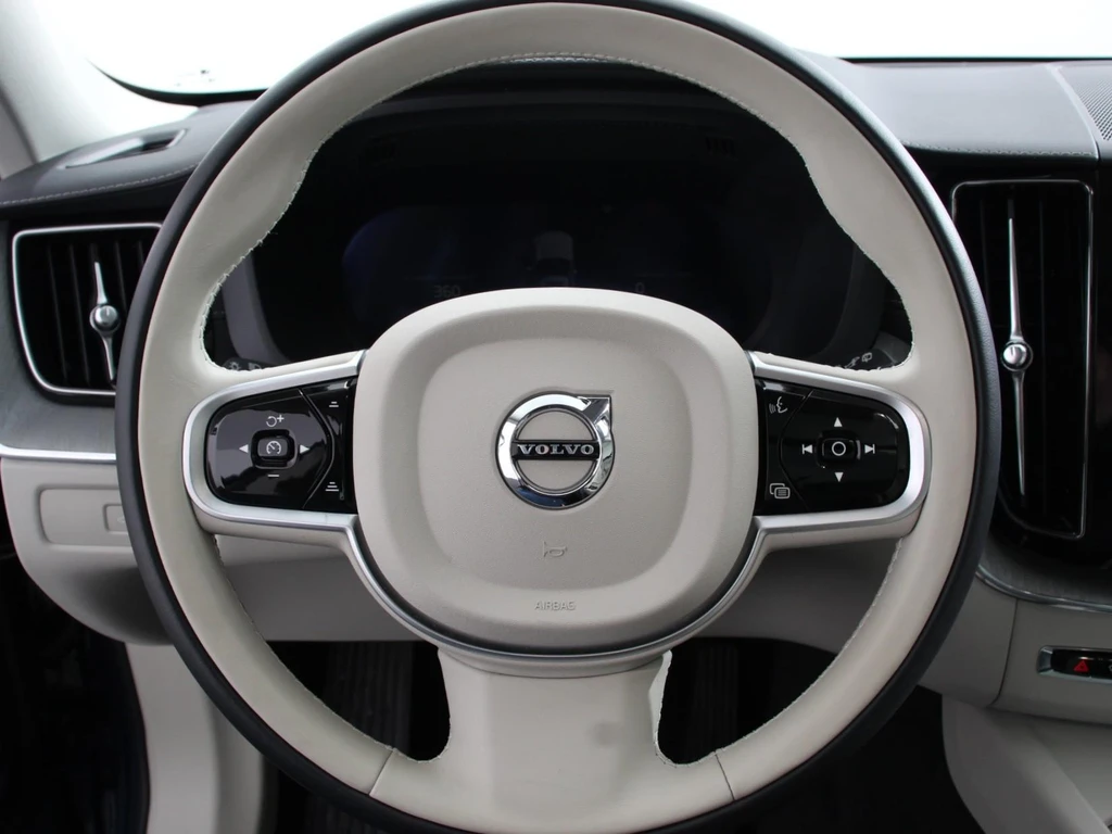 Volvo XC60 – foto 19