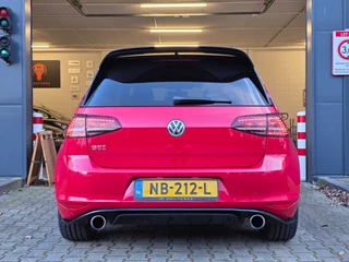 Volkswagen Golf – thumbnail 4