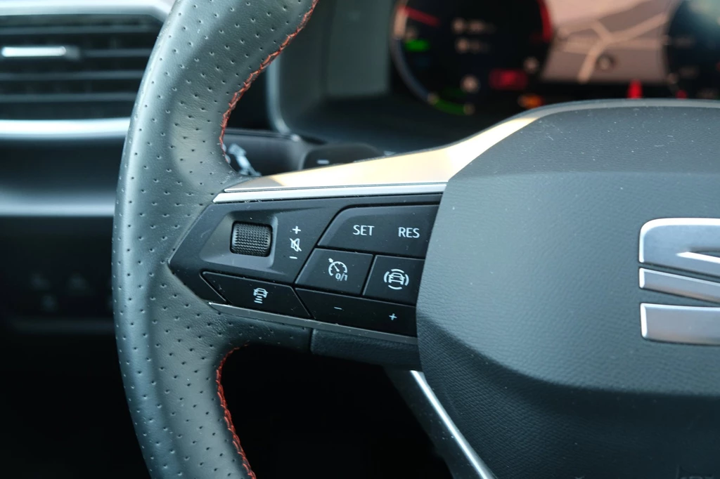 SEAT Leon – foto 21