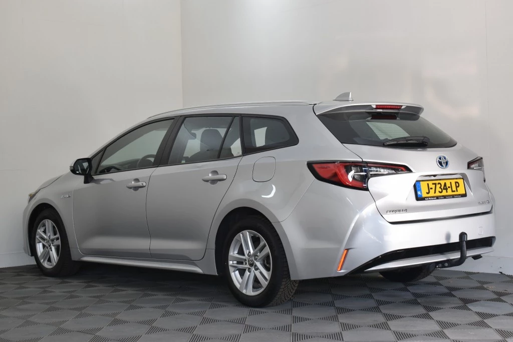 Toyota Corolla Touring Sports – foto 2