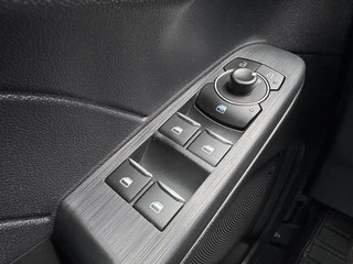 Ford Kuga – thumbnail 21