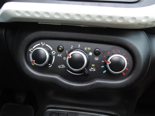 Renault Twingo – thumbnail 27