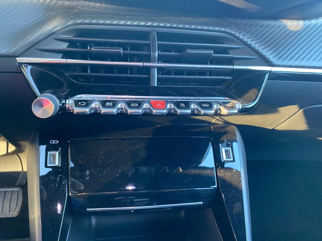 Peugeot 2008 – foto 18