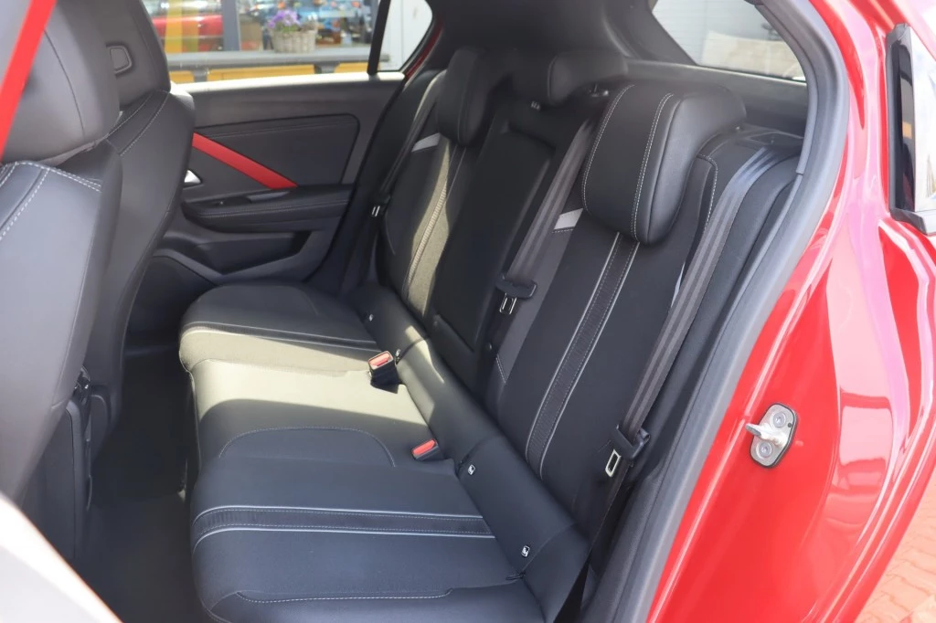 Opel Astra – foto 43
