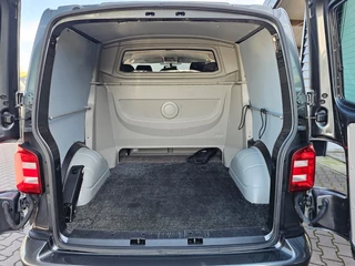 Volkswagen Transporter – thumbnail 32